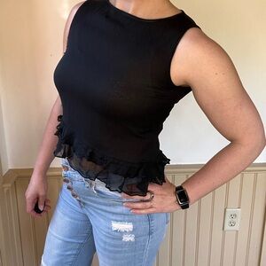 Gucci Designer 100% Silk Sleeveless Blouse Top Tank Sleeveless Ruffles Womens 38